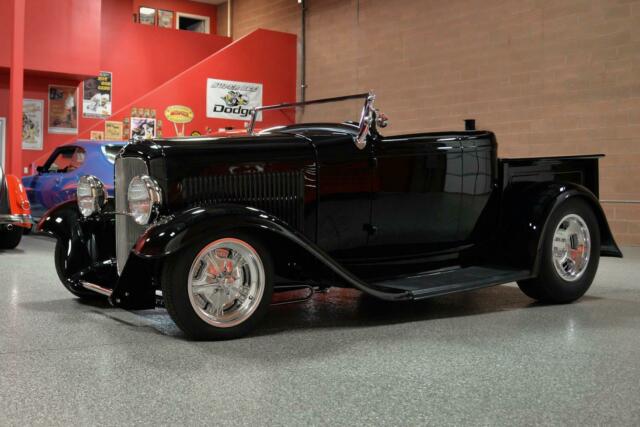 Ford Roadster Pickup 1932 image number 18