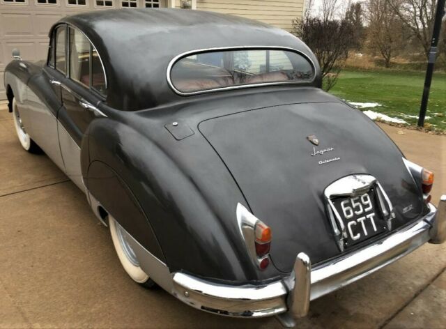 Jaguar Mark IX 1959 image number 31