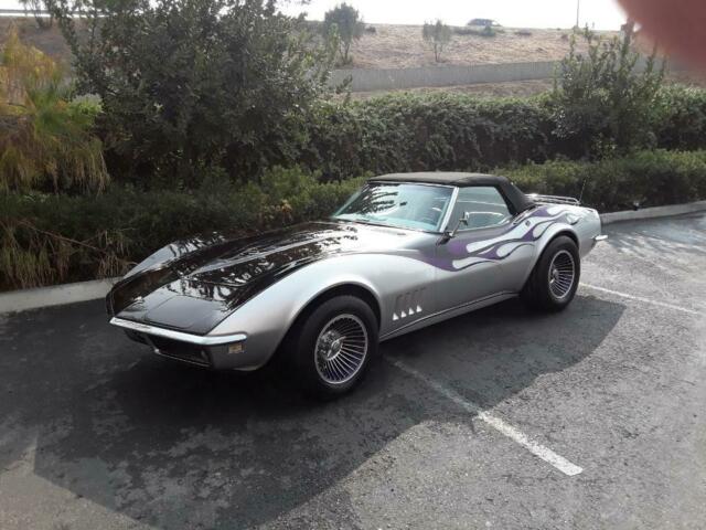 Chevrolet Corvette Stingray Convertible + HARD TOP 1968 image number 1