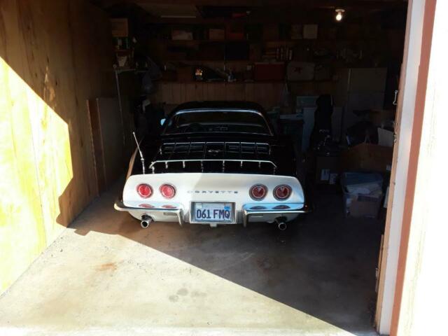 Chevrolet Corvette Stingray Convertible + HARD TOP 1968 image number 22