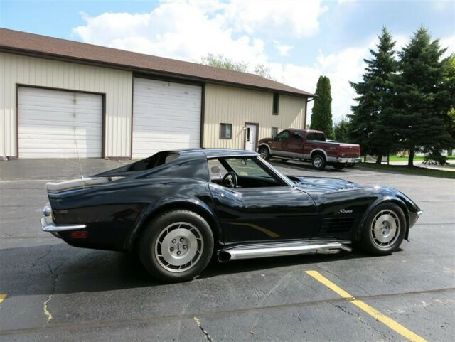 Chevrolet Corvette 1971 image number 10