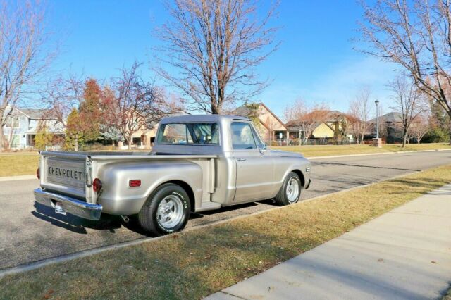 Chevrolet C-10 1971 image number 1