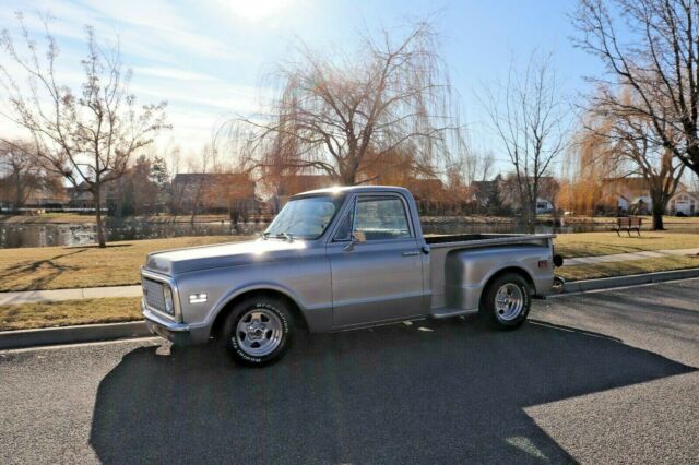 Chevrolet C-10 1971 image number 2