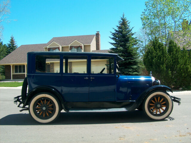 Dodge 126 1926 image number 2