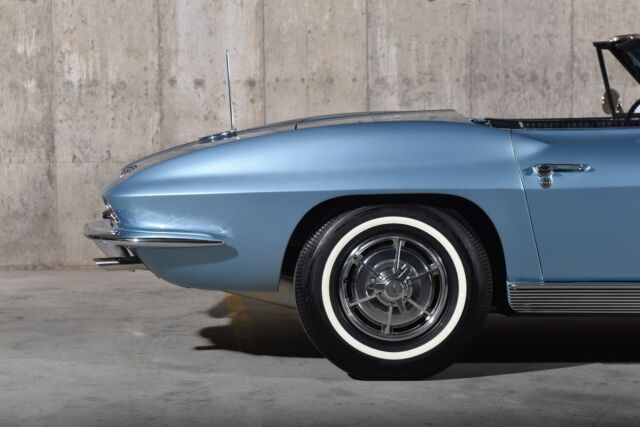 Chevrolet Corvette 1963 image number 14