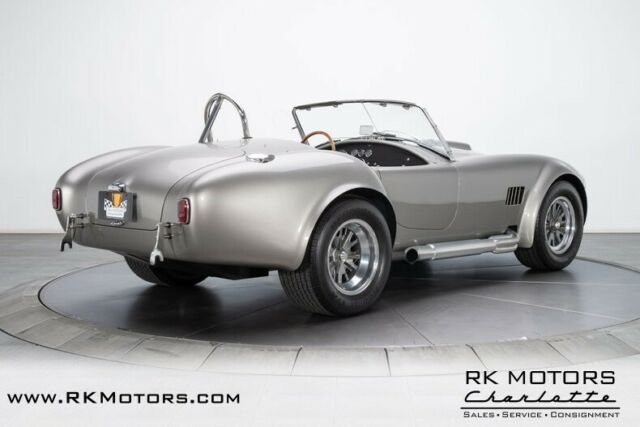 Superformance Shelby Cobra 1965 image number 25