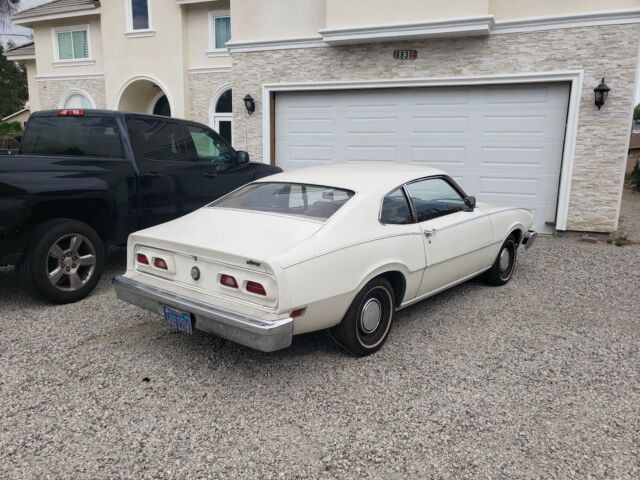 Mercury Comet 1976 image number 9