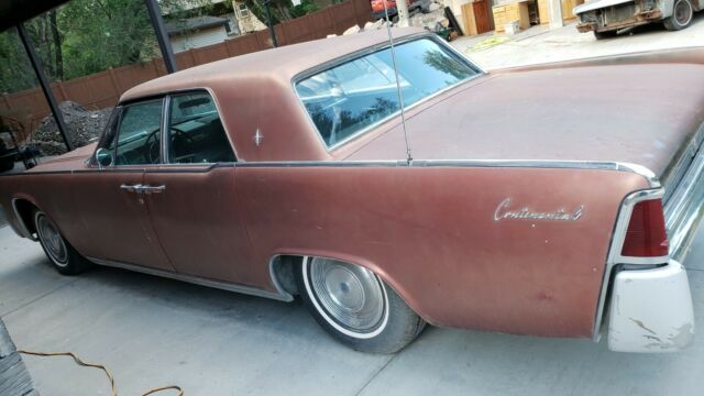 Lincoln Continental 1961 image number 1