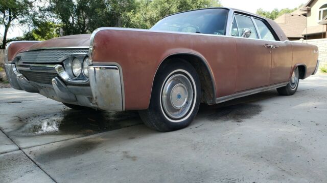 Lincoln Continental 1961 image number 4