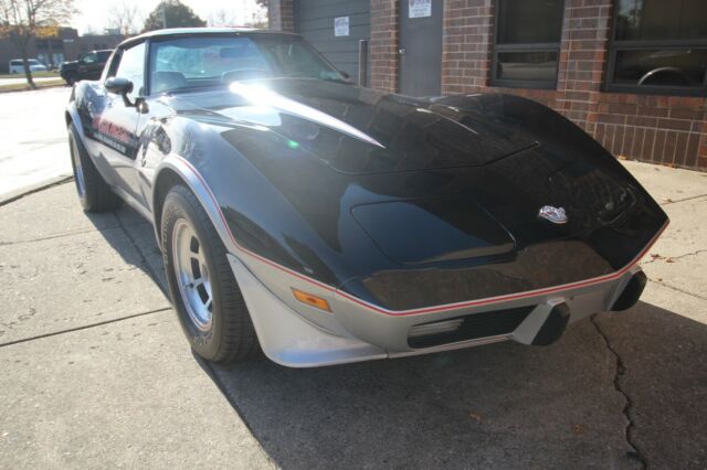 Chevrolet Corvette 1978 image number 32