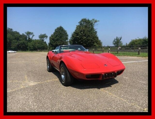 Chevrolet Corvette 1975 image number 26