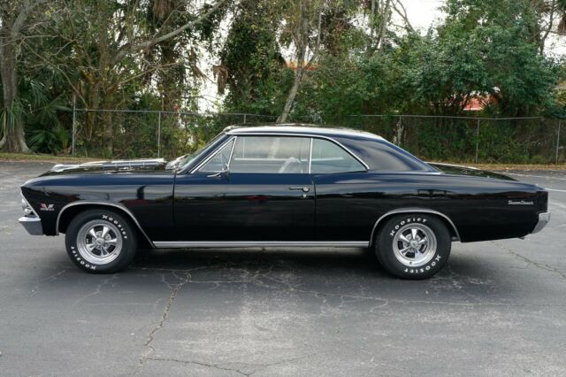 Chevrolet Chevelle 1966 image number 1