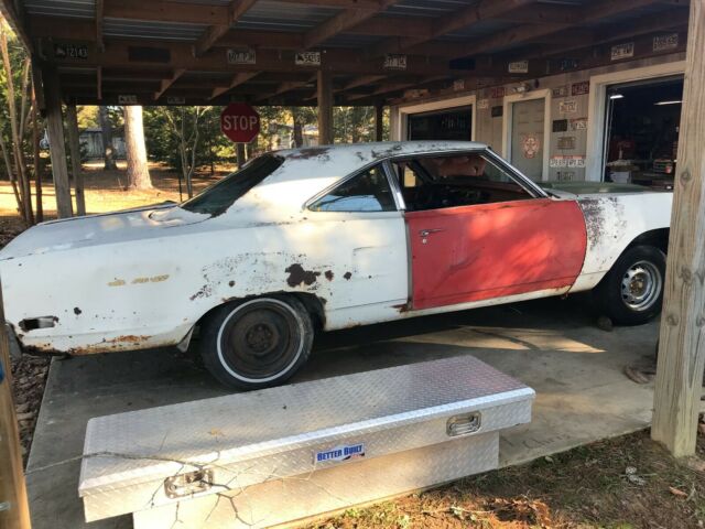 Plymouth Road Runner 1970 image number 28