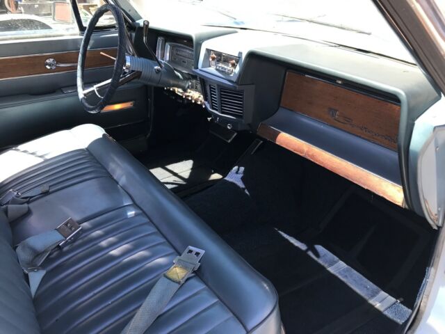 Lincoln Continental 1962 image number 36