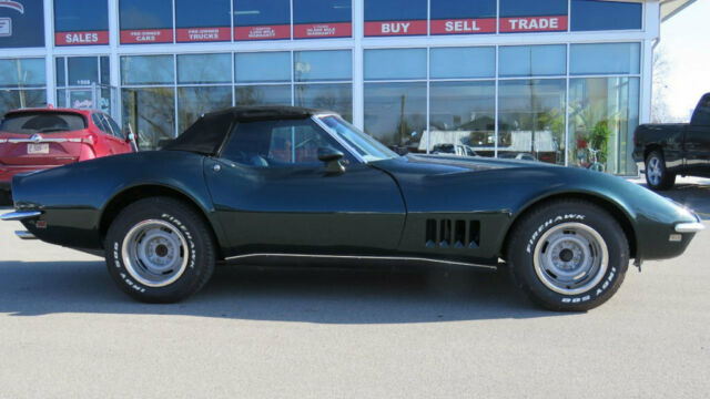 Chevrolet Corvette 1968 image number 18