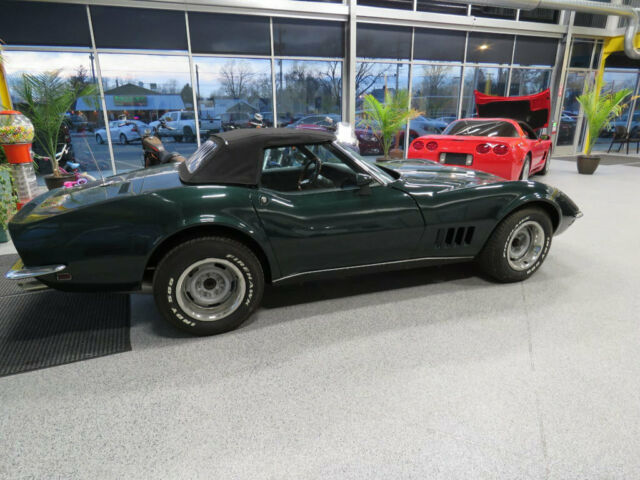 Chevrolet Corvette 1968 image number 13