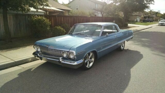 Chevrolet Impala 1963 image number 16