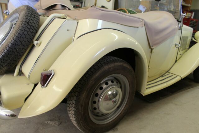 MG T-Series 1953 image number 25