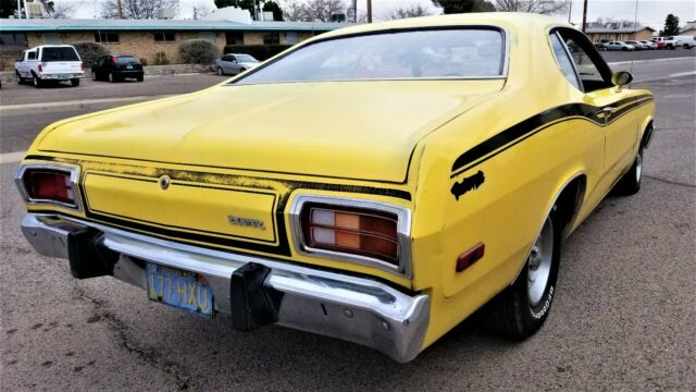 Plymouth Duster 1973 image number 35