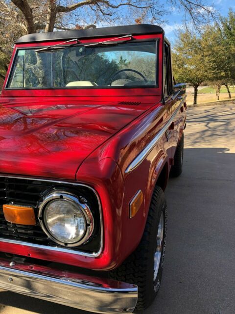 Ford Bronco 1972 image number 15