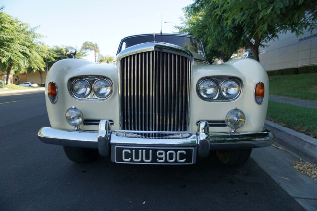 Bentley S3 1965 image number 32