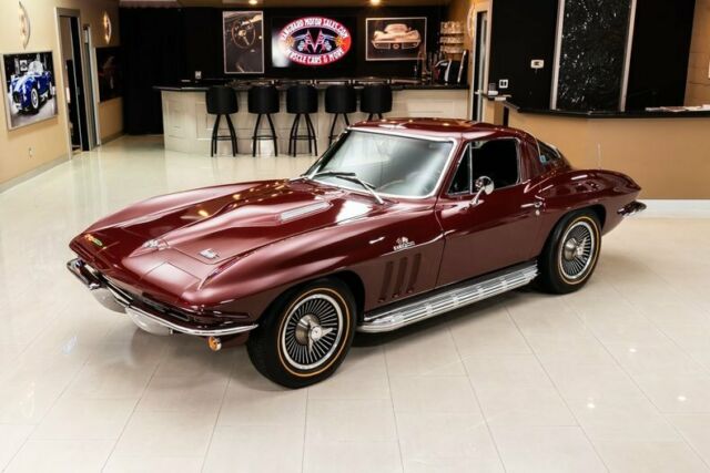 Chevrolet Corvette 1966 image number 4