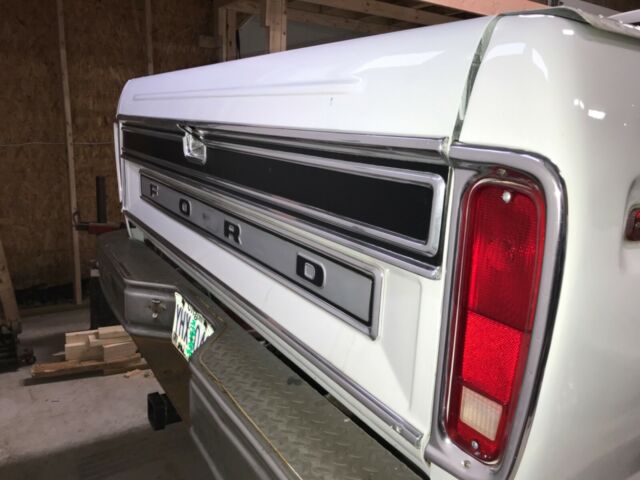 Ford F-250 1979 image number 5