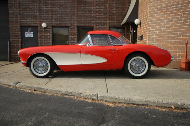 Chevrolet Corvette 1956 image number 2