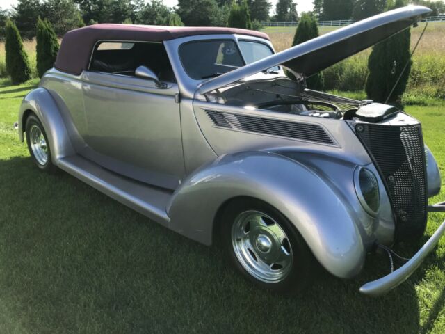 Ford Cabriolet GT 1937 image number 1