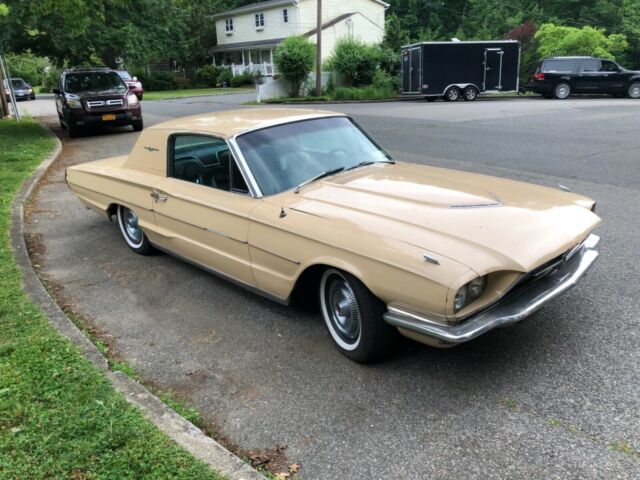 Ford Thunderbird 1966 image number 1