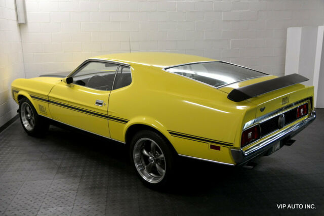 Ford Mustang 1971 image number 26