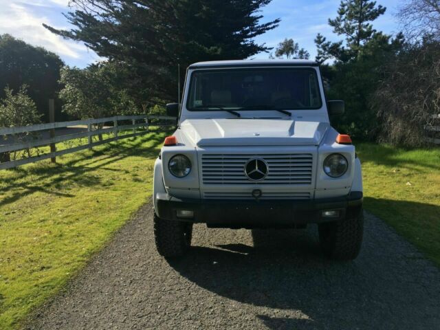 Mercedes-Benz G-Class 1900 image number 6