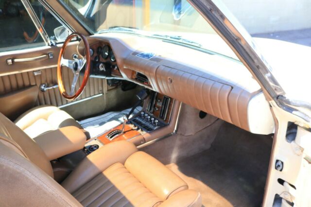 Studebaker Avanti 1977 image number 14