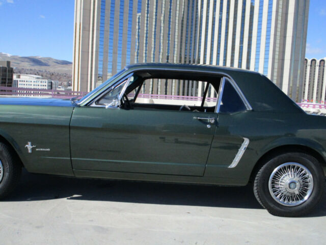 Ford Mustang 1965 image number 27