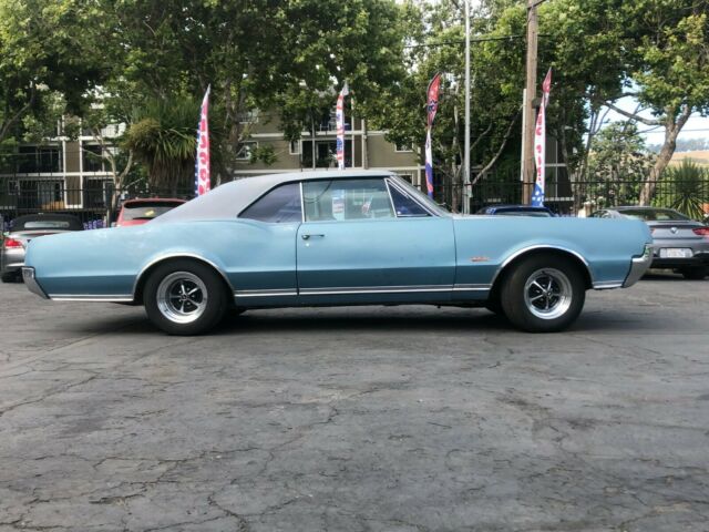 Oldsmobile 442 1967 image number 1