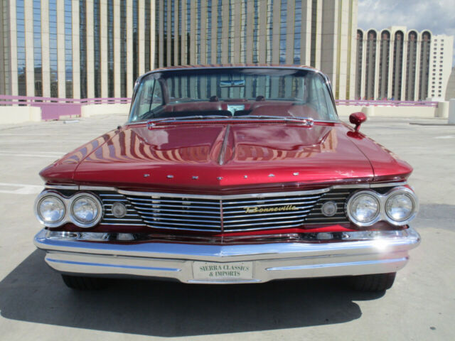 Pontiac Bonneville 1960 image number 19