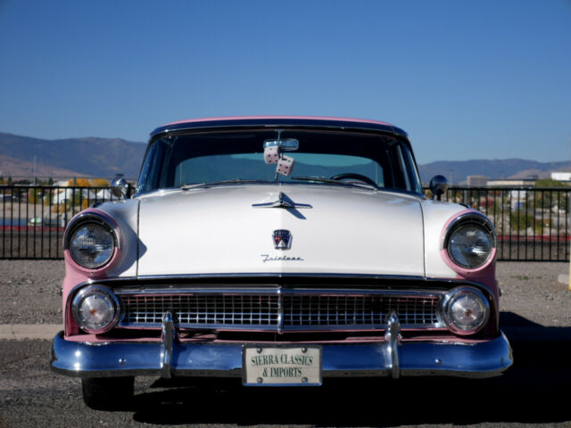 Ford Crown Victoria 1955 image number 36