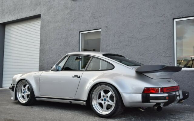 Porsche 930 1977 image number 23