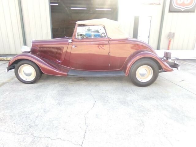 Ford Coupe Convertible 1934 image number 0