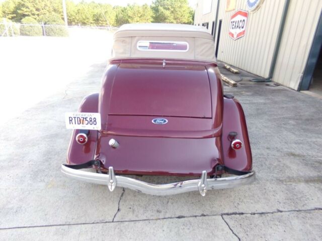 Ford Coupe Convertible 1934 image number 2