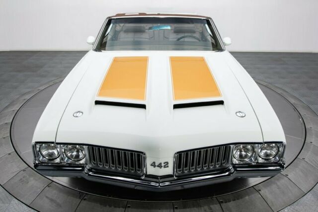 Oldsmobile 442 1970 image number 20