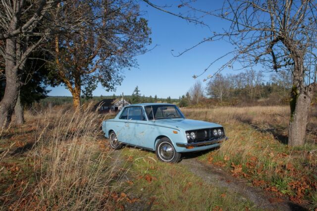 Toyota Corona 1968 image number 1