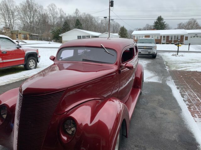 Ford Tudor Sedan 1937 image number 19