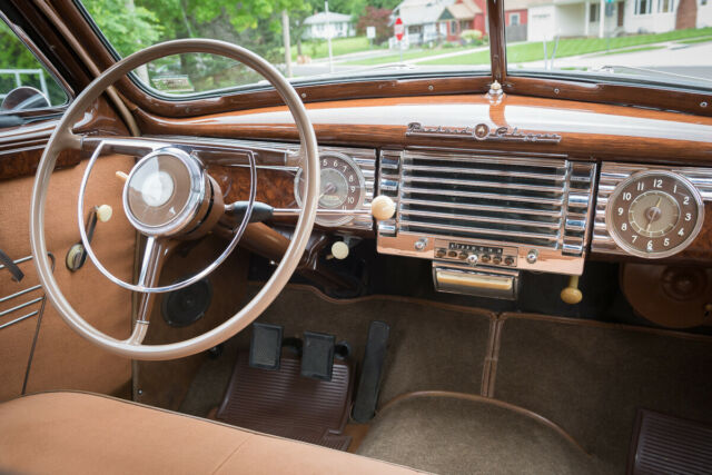 Packard Clipper 1946 image number 12