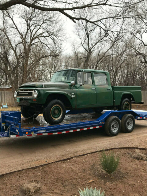 International Harvester IH 1200 4X4 1965 image number 1