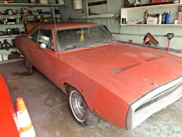 Dodge Charger 1970 image number 13