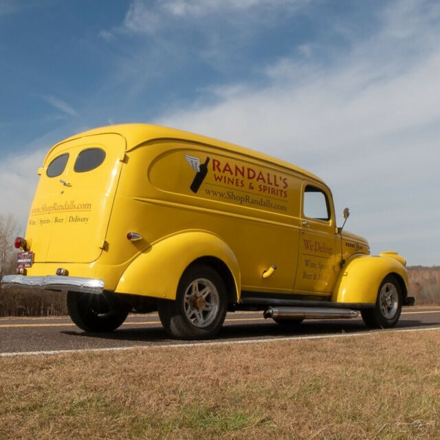 Chevrolet Panel Truck 1947 image number 0