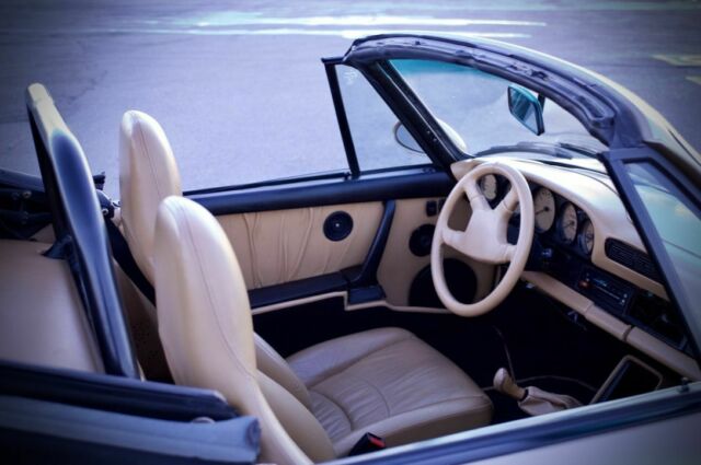 Porsche 930 TURBO CABRIOLET 1977 image number 22