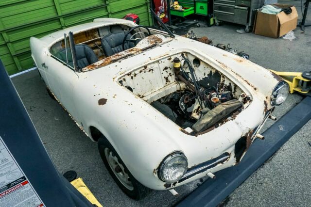 Alfa Romeo Spider 1963 image number 0