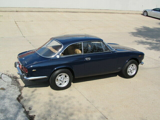 Alfa Romeo GTV 1974 image number 34